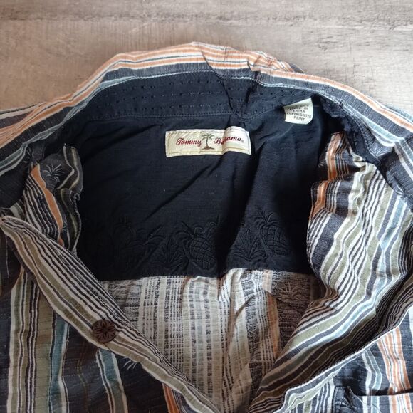 Tommy Bahama Hawaiian Shirt Mens L Button Up Aloha Silk Short Sleeve Flaw - Picture 6 of 7